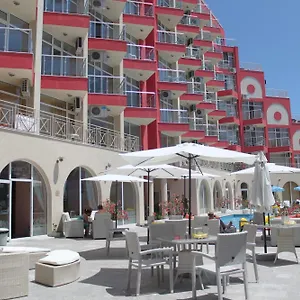 https://rose-garden-omax-hotel-apartments.sunnybeach-hotels.org