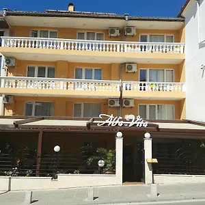 https://family-hotel-alfa-vita.sozopol-hotels.com